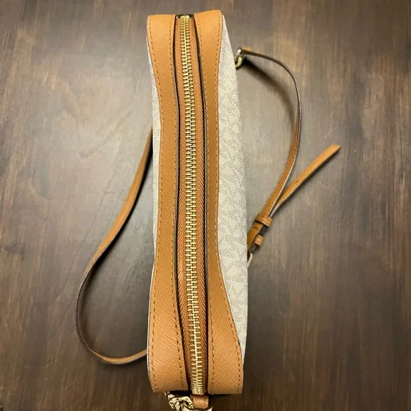 Michael Kors Tan and Cream Crossbody Bag - Picture 10 of 13